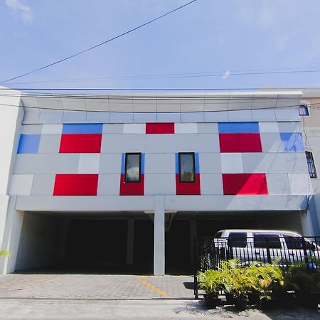 D'Paragon Upn Maguwo Exterior photo